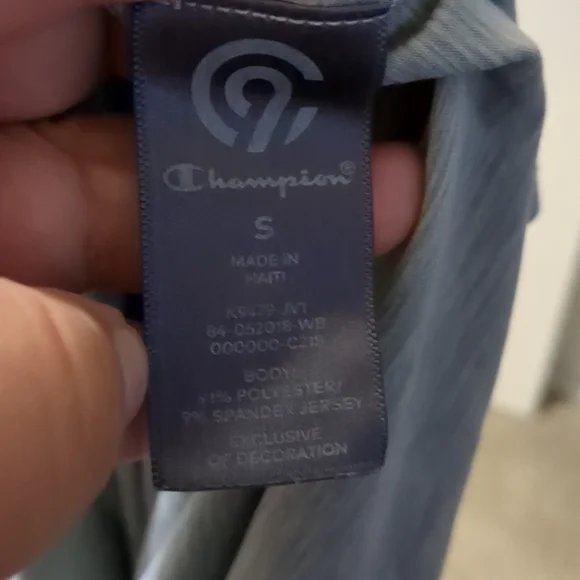 Champion - Picture 6 of 6